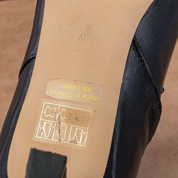 Bibi Lou Women Magda Black Leather Kitten Heel Dress Zip Ankle Boots 10US EUR40 - Picture 6 of 7